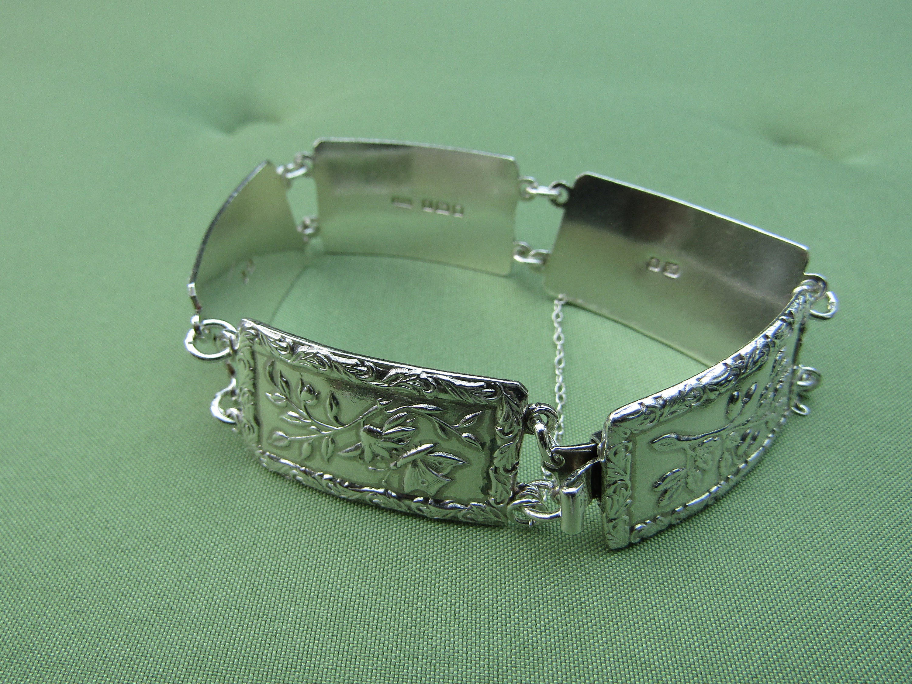 Bracelet - Silver 925 1940s -flowers , Butterflies , Acorns