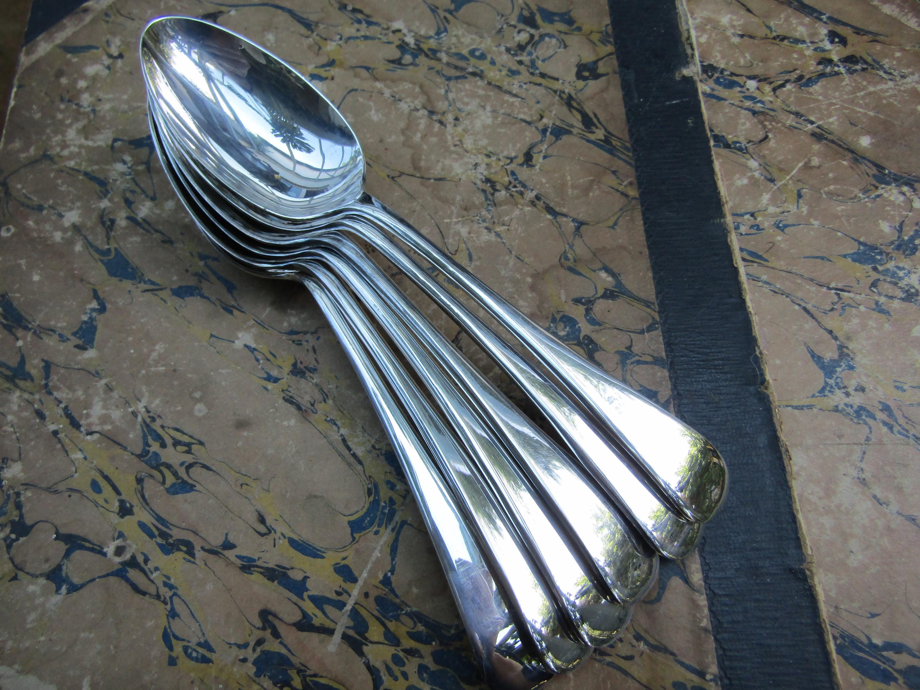 Dessert Spoons Old English Pattern Set Six Silver Plated 1940s