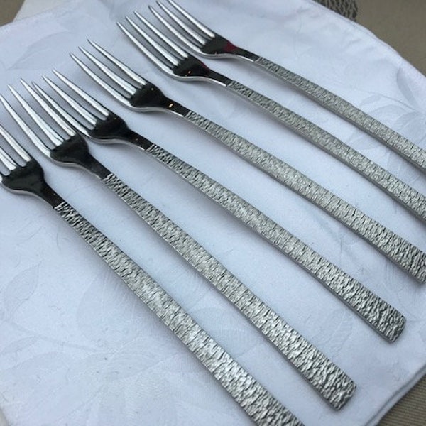 Dessert Forks  Stainless Steel Set Six 1960s Salad / Side Forks  (107143E)