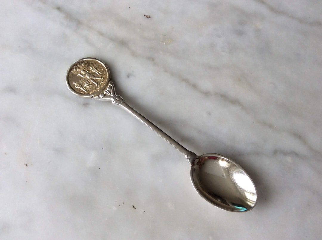 Cuillère En Argent Sterling Vintage RW & S - Motif Garçon/fille Et Voilier - 28g