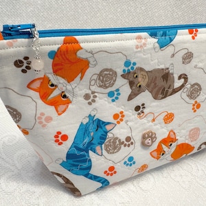 Zip Pouch // Travel Pouch // Make-up Cosmetic Bag // Travel Cases // Small Storage // Kitty Cats // Pencil Case image 1