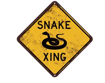 Snake Crossing sign - Wildlife Xing Sign - Snake Owner Gift - Snake Outdoor Décor - Small Pets Sign - Kids Pet Sign - Funny Cabin Sign
