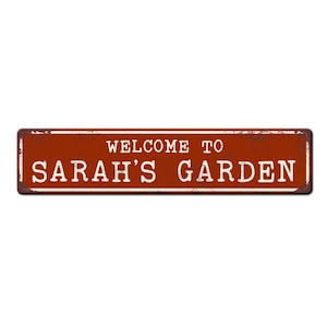 Personalized Garden Sign Custom garden gate sign Gardener friend gift Kids garden sign Master gardener gift Garden décor Red