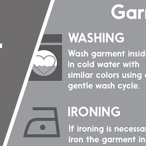 Pu&ograve; includere: Un'infografica grigia e bianca con il testo "Garment Care Info" e "Garment Care". L'infografica fornisce istruzioni per lavare, stirare e asciugare i vestiti. Elenca anche i "No-Nos" per la cura degli indumenti, come evitare la candeggina e il lavaggio a secco.