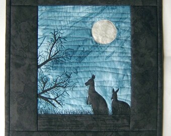 QUILT - 'Kangaroo's at Night'  - 14" x 17"  (36cm x 43cm)
