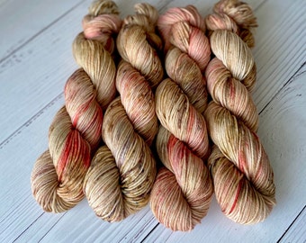 Splendid DK Yarn Hand Dyed 100g 'Parisian Balcony'