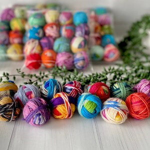 Summer Brights Micro Skein Set  16x5g Balls Sock Yarn