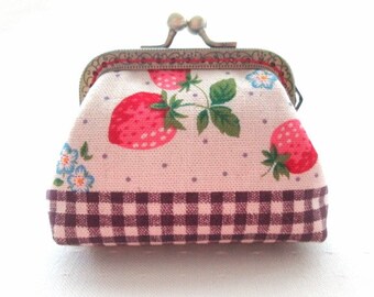 Strawberry frame coin pouch, cotton linen fabric, bronze kiss lock clasp purse metal frame purse