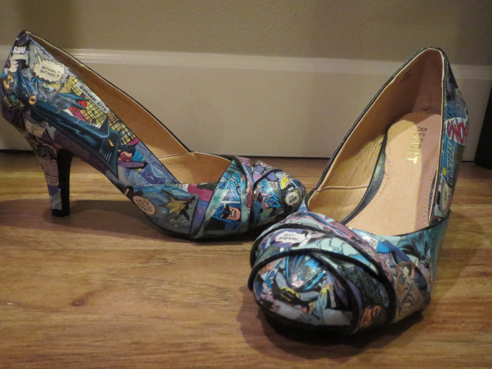 Custom Hand Decorated Comic Book Shoes Etsy