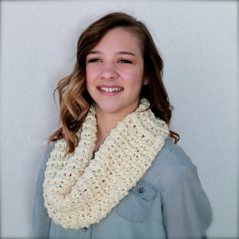 Crochet Cowl Pattern - One Skein Infinity Cowl - Crochet Pattern - Easy ...