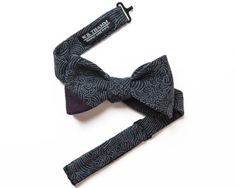 Ken Men's Bow tie - Japanese motif dot navy white  bowtie