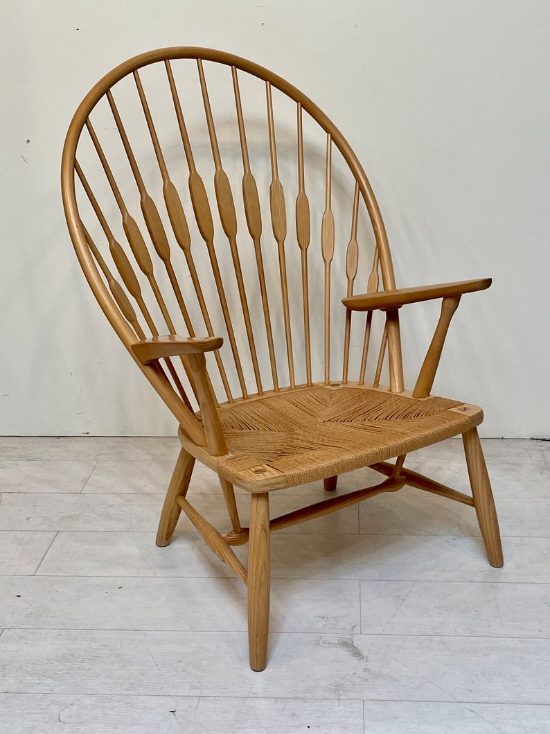 Hans Wegner Peacock Chair PP550 by Johannes Hansen Denmark Vintage Mid Century Original Collector's Item image 1