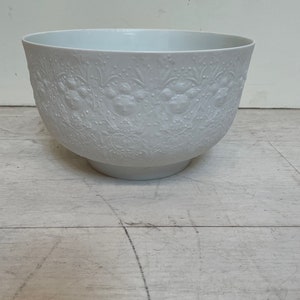 Bjorn Wiinblad for Rosenthal Studio Fantasia Bowl Mid-Century Porcelain Bowl image 4