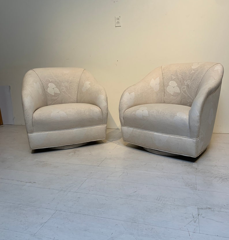 Pair of Vintage Swivel Upholstered Chairs the Style of Milo Baughman and Karl Springer image 10