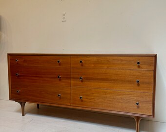 Vintage Walnut Chest of Drawers - Craig Nealy for Glenn of California - Lowboy