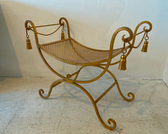 Mesh Vanity Stool - Italian Style - Hollywood Regency Gilt Style
