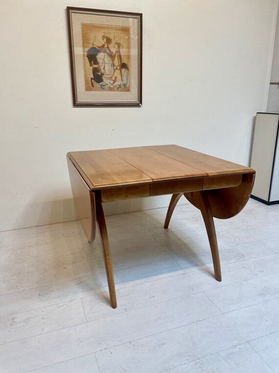 Heywood wakefield online whalebone table