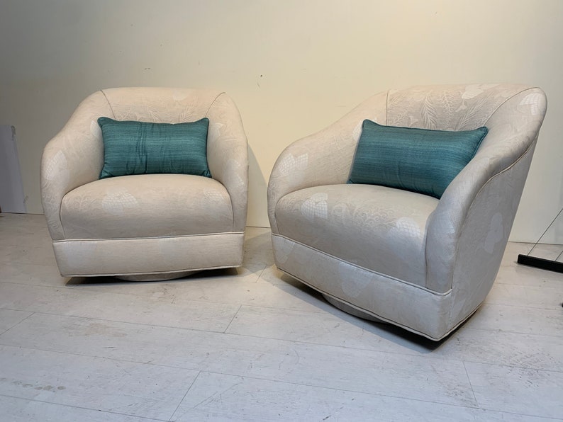 Pair of Vintage Swivel Upholstered Chairs the Style of Milo Baughman and Karl Springer image 2