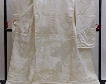 Uchikake Kimono, White Wedding Kimono, Japanese Kimono Robe, Japanese Uchikake Kimono, Kimono White, Uchikake White, White Kimono Robe