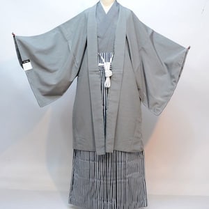 Mens Kimono Set, Mens Kimono ensemble, Mens Kimono Jacket, Mens Haori, Japanese dress mens, Japanese robe mens, Mens Gray Kimono,