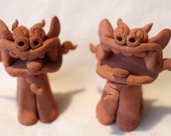 Shisa Side Standing Guardian Lion from Okinawa Ryukyu Japan Traditional figurine