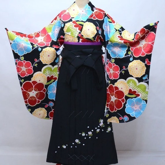 振袖着物と袴十番振袖黒レディース花柄着物ヴィンテージ着物 振袖着物と袴十番振袖黒レディース花柄着物ヴィンテージ着物