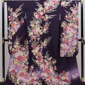 Vintage authentic kimono, Purple Furisode Kimono, Purple Furisode Floral, Kawaii Kimono Robe,