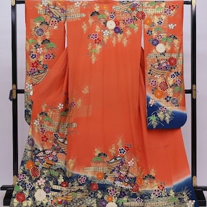 Furisode Kimono, Silk Furisode, Wedding Kimono Floral, Japanese Dress Long, Long Kimono Sleeves, Orange Kimono Robe, Vintage Kimono