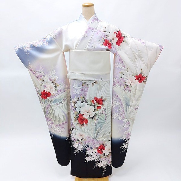 Japanese Furisode Kimono, Silk Kimono Robe, Silk Furisode, White Black Kimono Dress, Japanese Dress Long, Long Kimono Dress, Floral Kimono