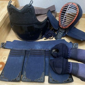 Kendo,  Kendo Set, Japanese Martial Arts,  Kendo Armor, Kendo Protection, Ladies Size Kendo, Kendo Gu, Bogu Kendo,
