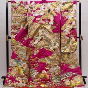 Uchikake Kimono, Wedding Kimono, Japanese Kimono Robe, Japanese Uchikake Kimono, Kimono Dress, Kimono Purple, Uchikake Purple, Kimono Robe,
