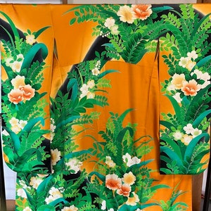 Furisode Kimono, Silk Furisode, Wedding Kimono Furisode, Orange Kimono Robe, Yellow Kimono Robe, chrysanthemum Kimono,