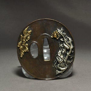 TSUBA, sabre de samouraï, protège-épée, vague, koshirae, katana, wakizashi, katana japonais, tsuba japonais, presse-papier japonais,