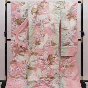 Uchikake Kimono, Wedding Kimono, Japanese Kimono Robe, Japanese Uchikake Kimono, Kimono Dress, Kimono Pink, Uchikake Pink, Pink Kimono Robe,