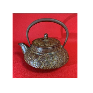 Tetsubin, Large Tetsubin, Japanese Iron Teapot, Japanese Tea Kettle, Vintage Tetsubin, Vintage Teapot, Vintage Iron teapot,