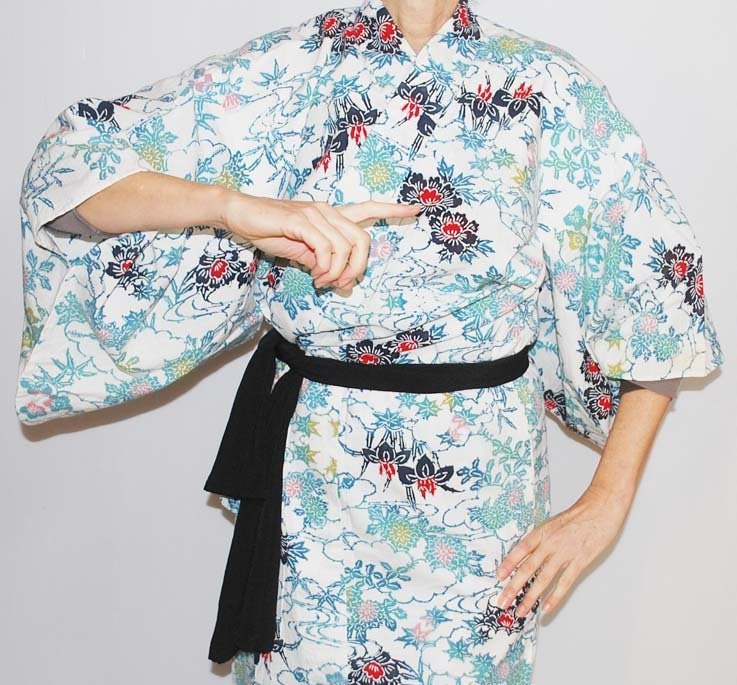 White Yukata Floral Yukata Cotton Kimono robe Japanese Etsy