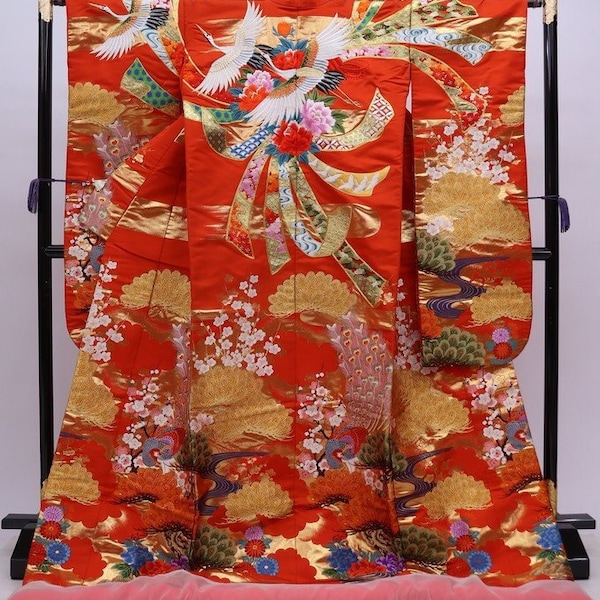 Uchikake Kimono, Wedding Kimono, Japanese Kimono Robe, Japanese Uchikake Kimono, Kimono Dress, Kimono Red, Uchikake Red, Red Kimono Robe,