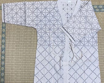Vintage Kendo Jacket, White Kendo Jacket, Kendo uniform, Japanese Martial Arts, Iaido Jacket, Japanese Jacket White,