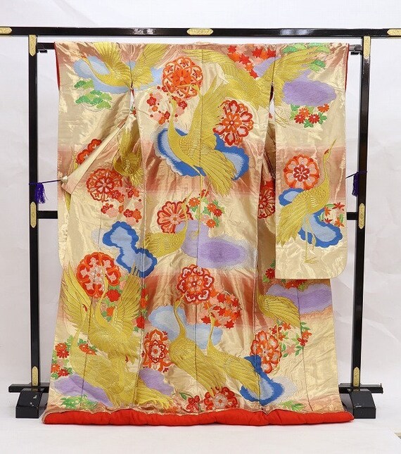 Uchikake Kimono, Wedding Kimono, Japanese Kimono R