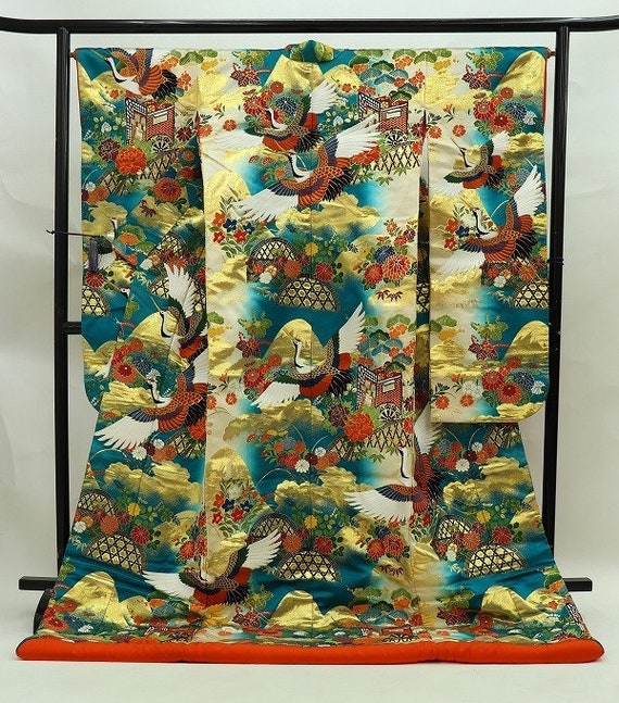 Uchikake Kimono, Wedding Kimono, Japanese Kimono R