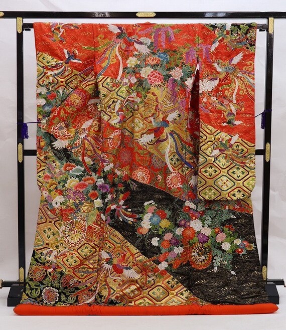 Uchikake Kimono, Wedding Kimono, Japanese Kimono R