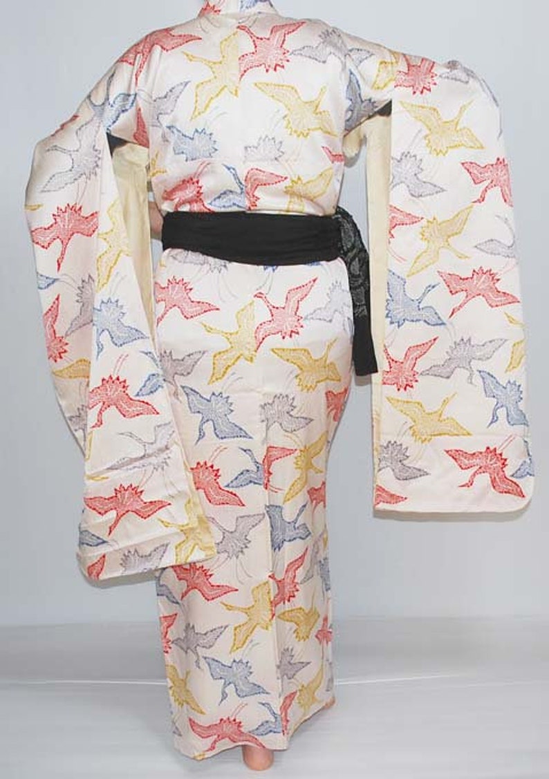 Vintage Kimono Silk Vintage Kimono Dress Silk Kimono Robe Womens Kimono Silk Furisode Furisode Kimono Silk Furisode Kimono White Robe
