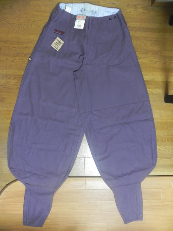 AS-1763 One Tuck Slack, Powder Green, 62 : Amazon.sg: Fashion