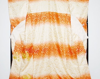 Broderad Furisode Kimono, Siden Furisode, Fjärilskimono, Bröllopskimono Furisode, Långärmad Kimono, Orange Kimonomantel