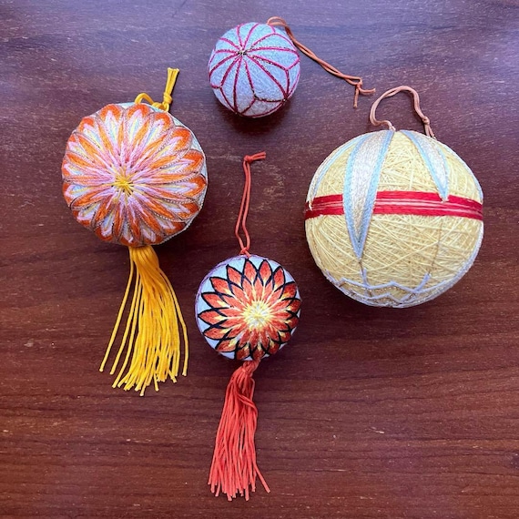 Handmade Temari Thread Ball Japanese Traditional Folk Art Handmade