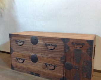 アンティーク箪笥：7段引き出し付き木製キャビネット、江戸時代 - Etsy