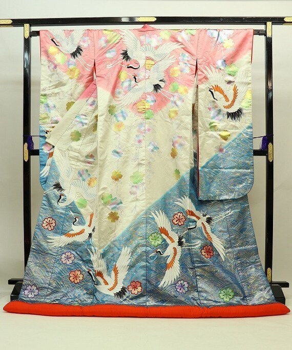 Uchikake Kimono, Wedding Kimono, Japanese Kimono R
