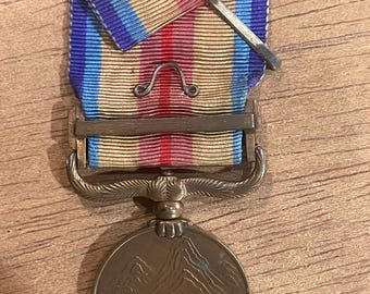 第二次世界大戦時の日本軍陸軍勲章「旭日章」桐章 - Etsy 日本