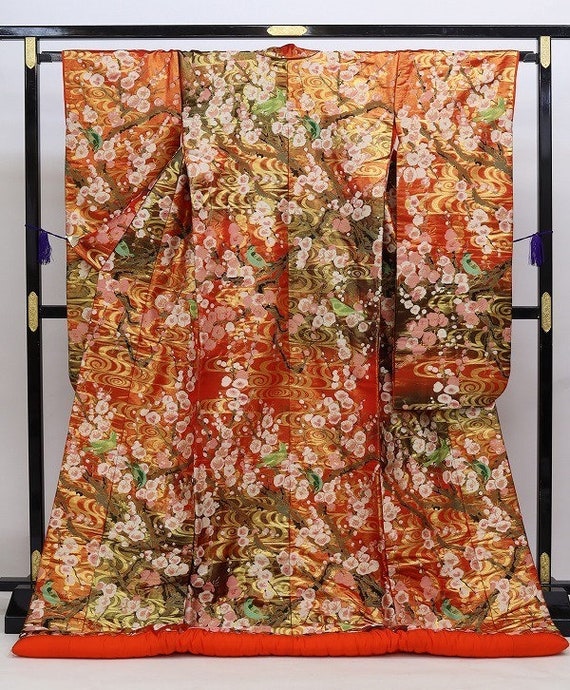 Uchikake Kimono, Wedding Kimono, Japanese Kimono R