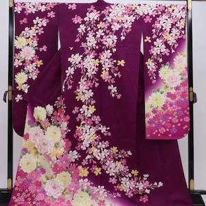 Vintage authentic kimono, Purple Furisode Kimono, Purple Furisode Floral, Kawaii Kimono Robe,